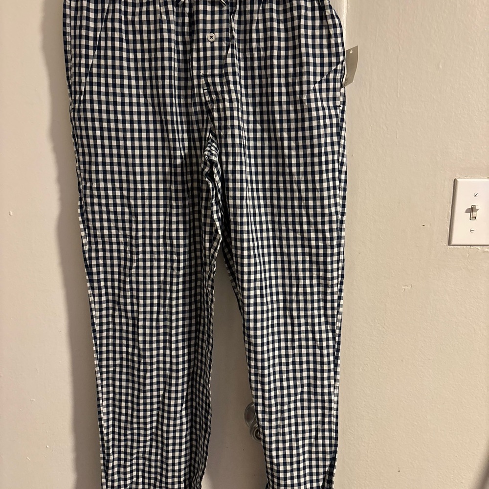 Amazon Essentials Men's Navy and White Checkered Pants